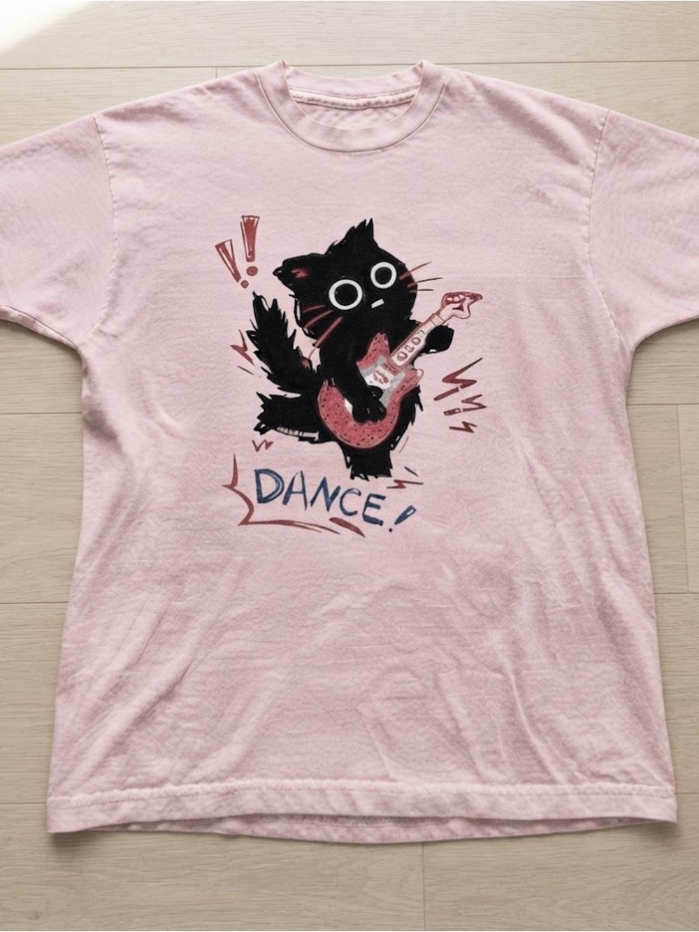 Black Cat Playing Guitar Graphic Tee Heavy Blend Gildan T-Shirt